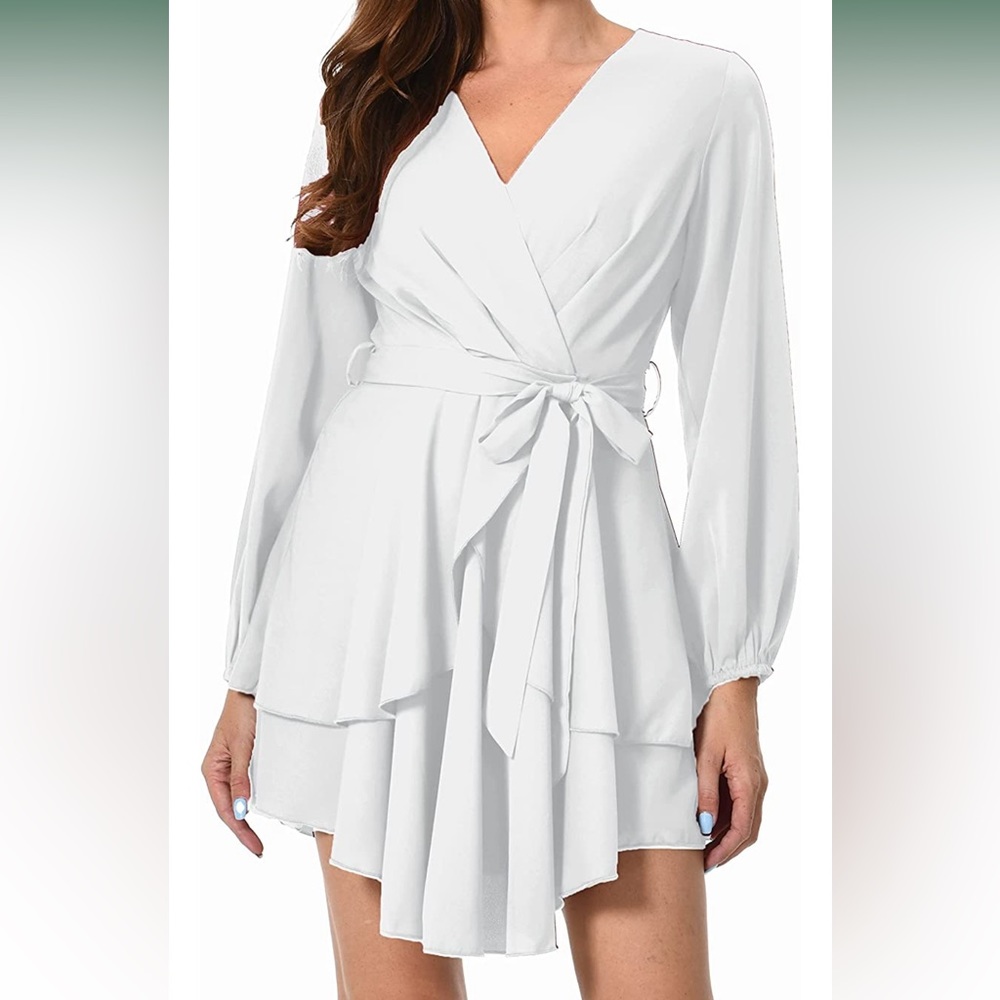 white long sleeve v-neck dress